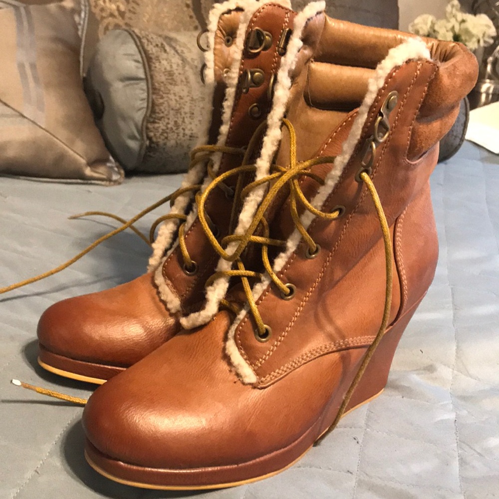 Wedge Boots